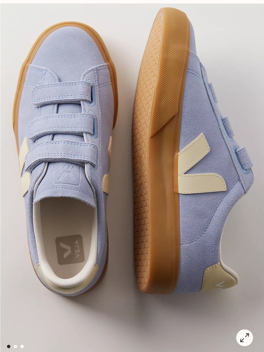 Like new! Veja Women’s Recife Sneakers in Lavender! Size 7! Gorgeous!